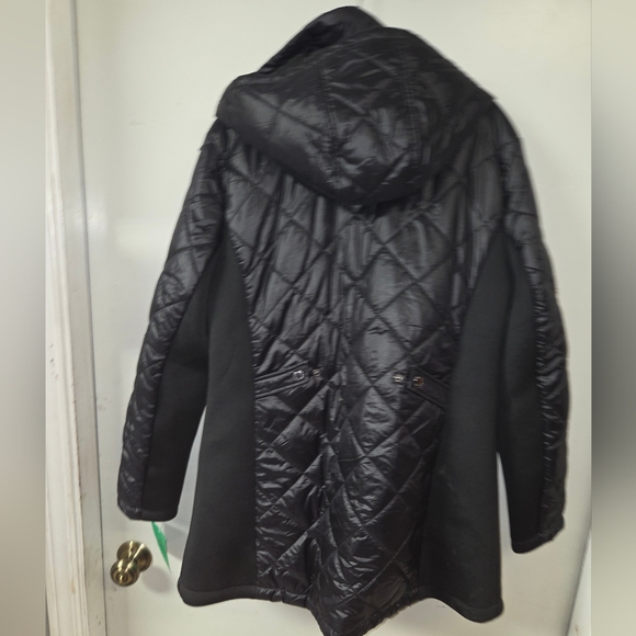 NEW Black Quilted Jacket - Picture 5 of 6